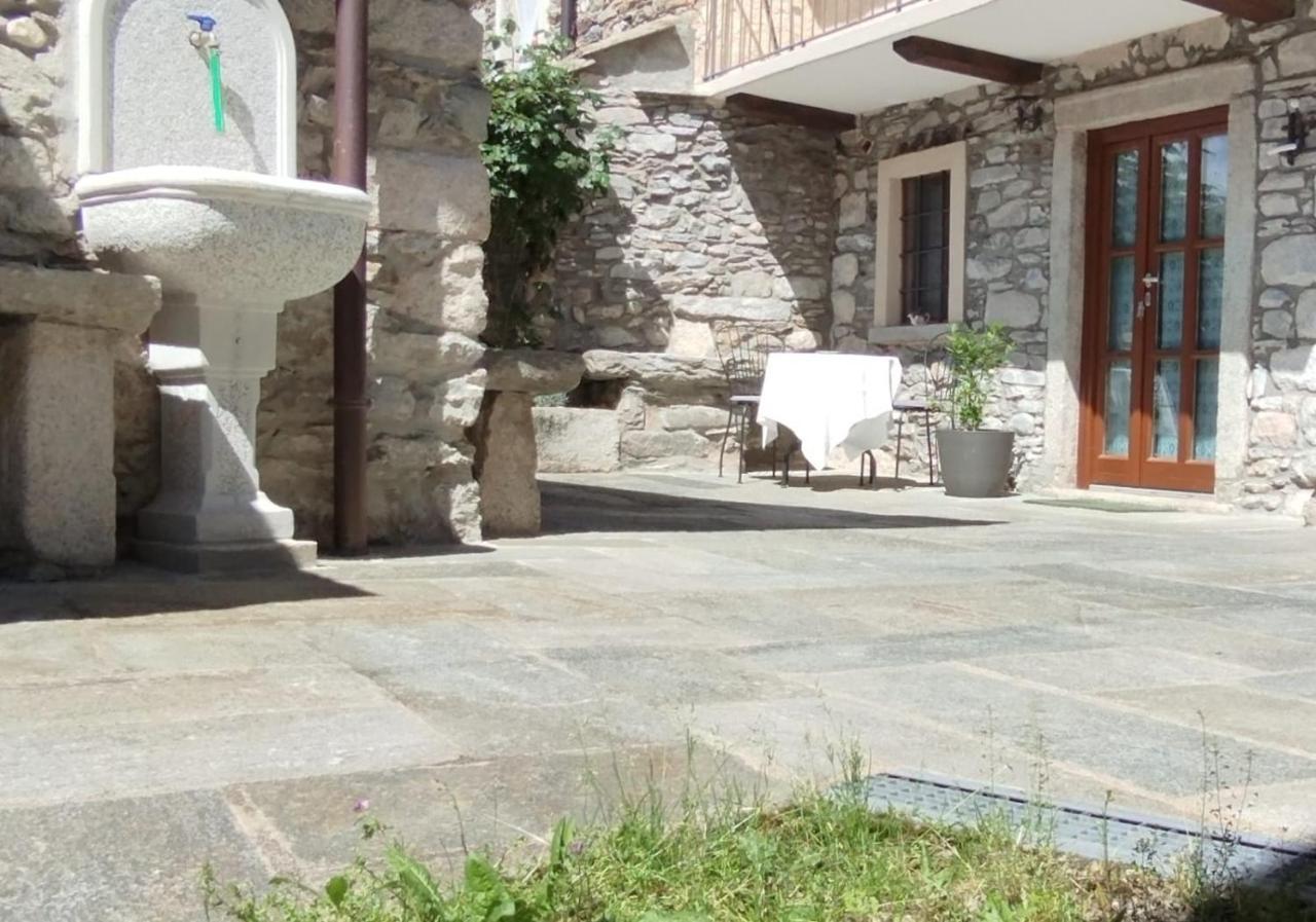 Casa Elisa Affittacamere Armeno Kültér fotó